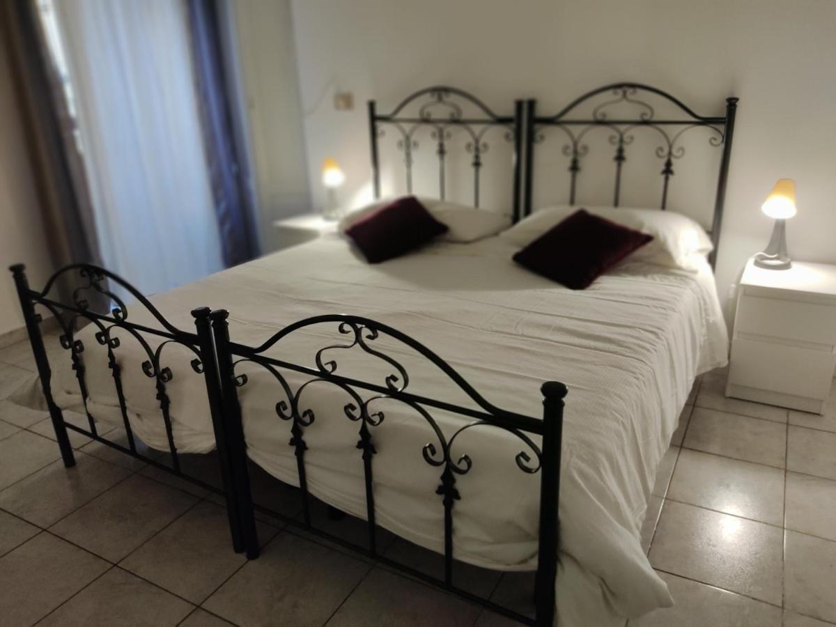 Crispi accomodation CTA Exterior foto